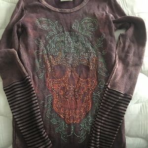 Sequined skull tee